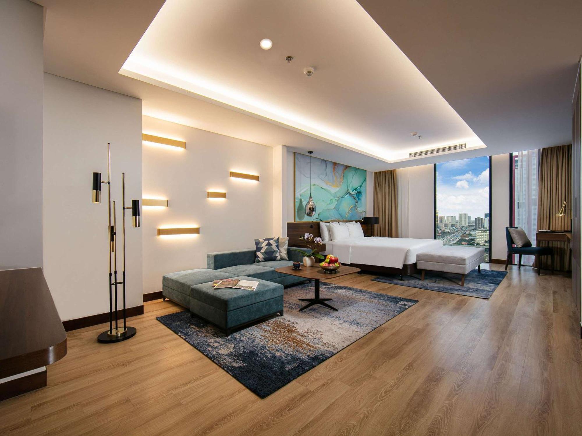 Moevenpick Living West Hanoi Buitenkant foto