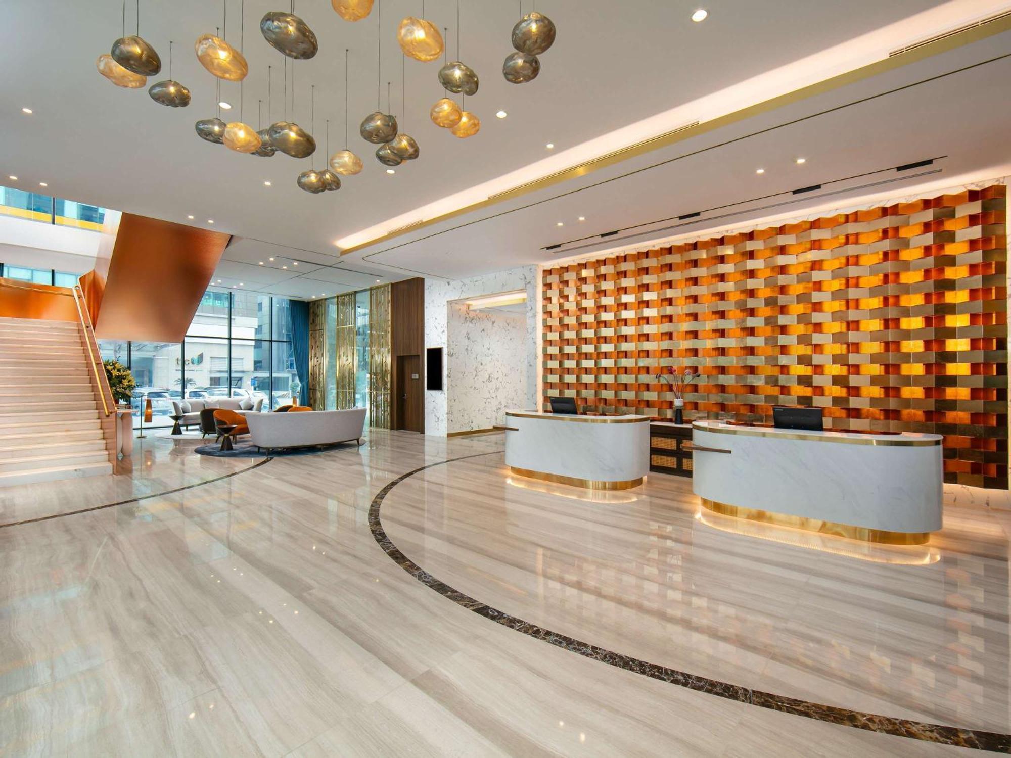 Moevenpick Living West Hanoi Buitenkant foto